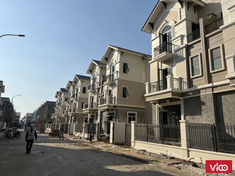 Chỉ từ 6.3 tỷ sở hữu ngay căn biệt thự song lập 135m2 nằm trong đại đô thị kiểu mẫu đầu tiên của