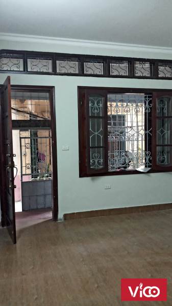 Bán nhà Văn Hương 43m2 x 3 tầng, giá chỉ 3.75 tỷ.