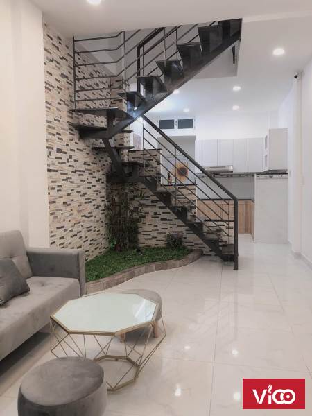 Bán nhà Phùng Văn Cung, 28m2, giá 3tỷ, nhà cho thuê 8tr