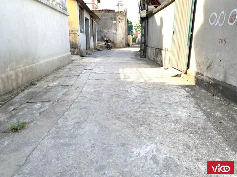 Đất Ngô Xuân Quảng, giá đầu tư 42.5m2 ngõ 3m giá 2 tỷ. LH 0865233853