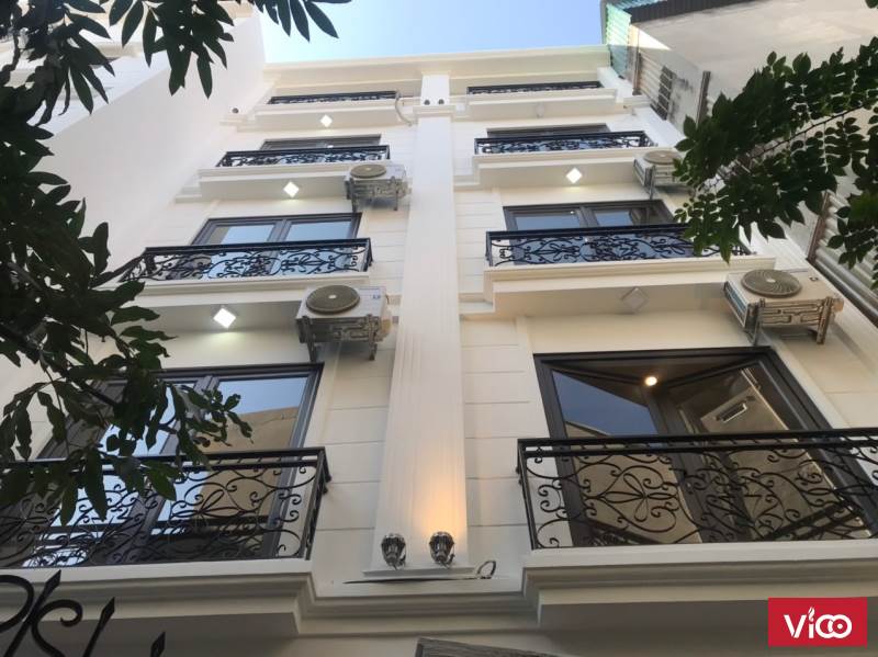 Sách vali về ở ngay nhà Full nội thất, chuẩn khách sạn 5, 5 tầng, 38 m2 đường Mễ Trì, Nam Từ Liêm