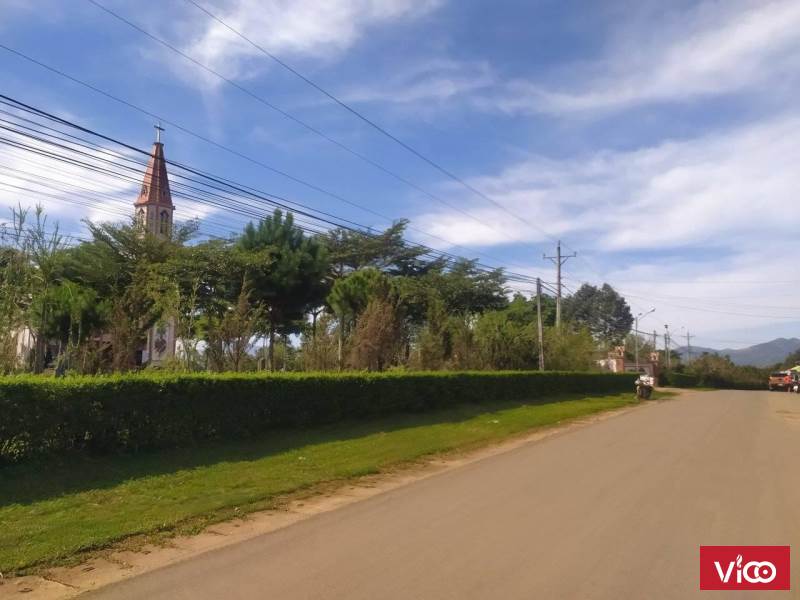 bán có tiền phụ mẹ