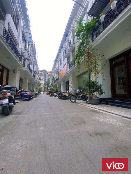 Bán gấp liền kề 90 Nguyễn Tuân, phân lô, vỉa hè, Thang Máy, 72m2, 6T, MT 5.5m, Nhỉnh 22 tỷ