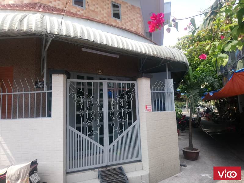 Cho thuê nguyên căn 547/6 Hoàng Sa, Q3. Giá chỉ 17tr/th