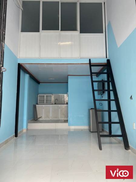 Cho thuê nguyên căn 547/3 Hoàng Sa, Q3. Giá chỉ 7tr/th