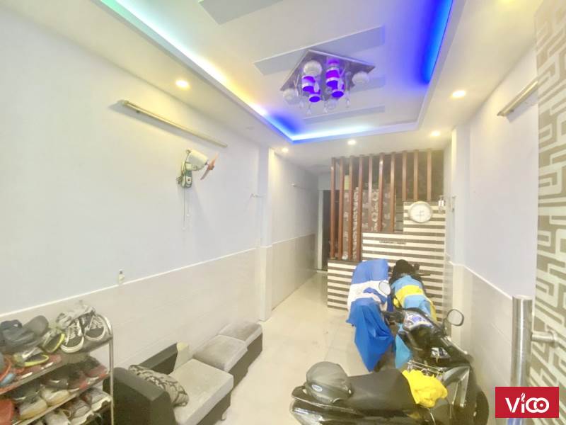 Bán nhà 1 lầu hẻm xe hơi đường Mạc Vân P. 12 Quận 8