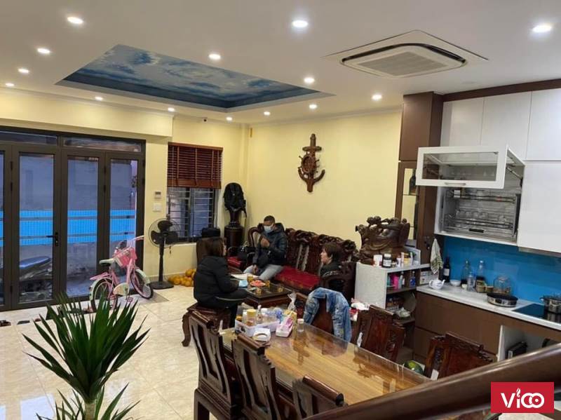 Bán nhà Thanh Xuân 50m2, 5 tầng, mặt tiền 5,8m, giá 6,9 tỉ