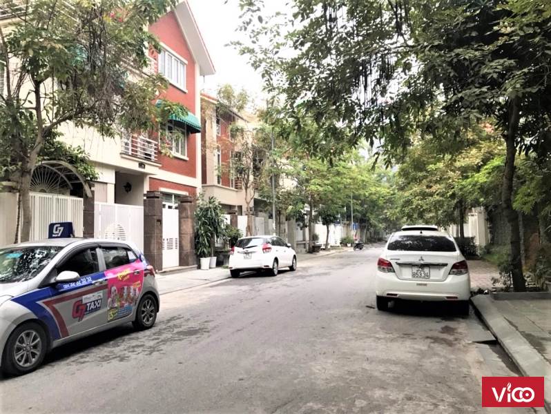 Bán nhà LK Làng Việt Kiều Châu Âu 110m2, Lô Góc 2 mặt OTO tránh, KDoanh Đỉnh, 5T, MT 30m, chỉ 16 tỷ