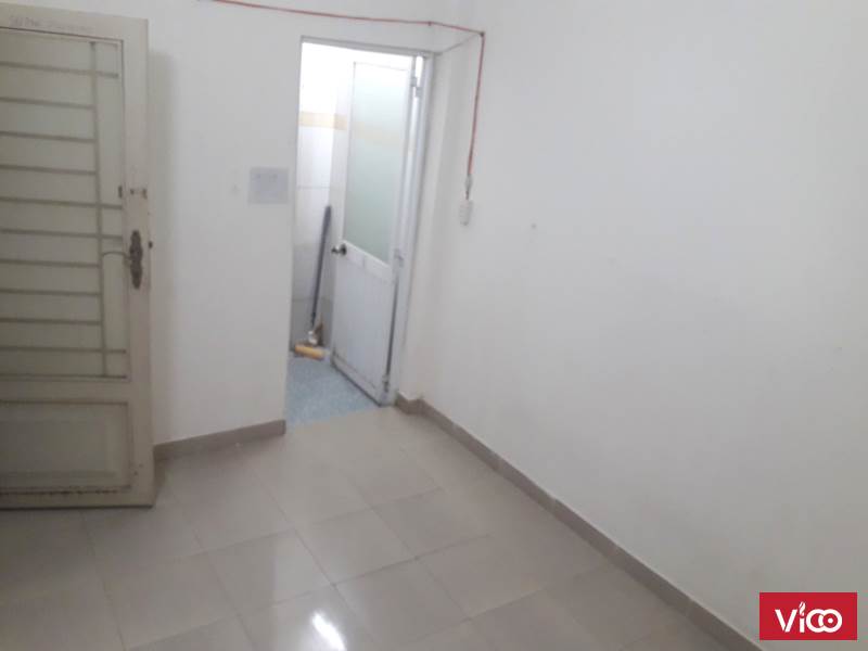 Cần cho thuê phòng trọ Đoàn Văn Bơ, Q.4, gần ĐH Nguyễn Tất Thành