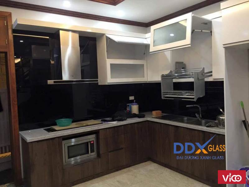 Kính màu ốp bếp tại Đan Phượng giá mới nhất 2022