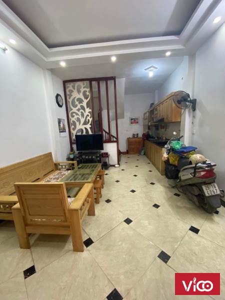 Chính chủ cần bán căn nhà tại Lĩnh NamHà Nội