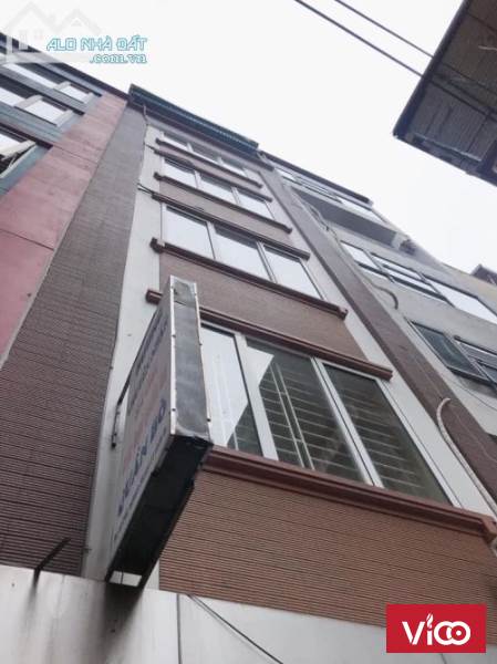 Bán nhà Khúc Thừa Dụ, KD, Cạnh chợ, Ba gác tránh, DT 40m2, MT 5m, Giá 5,2 tỷ.