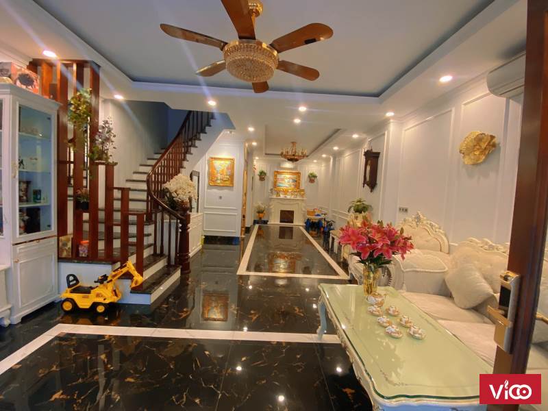 Bán nhà đẹp phân lô Phố Vip 90 Nguyễn Tuân Hiếm Ôto tránh đỗ