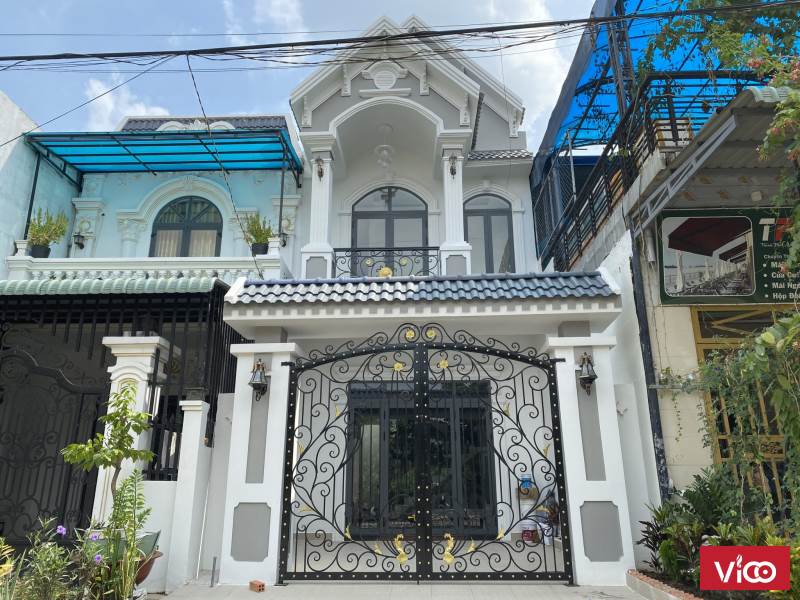 Nhà Lầu Trệt 100m2 Sân Xe Hơi