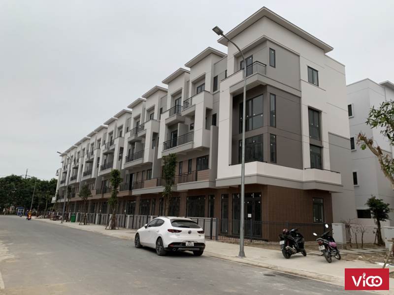 Bán căn 4 tầng có nhà sẵn, kinh doanh cho thuê thuận tiện, giá 3,8 tỷ