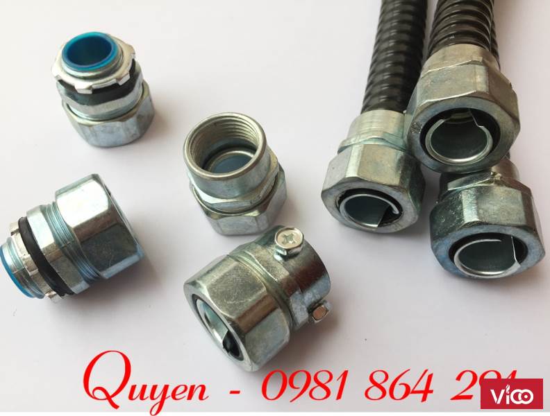 Đầu nối ống ruột gà lõi thép bọc nhựa vào hộp điện