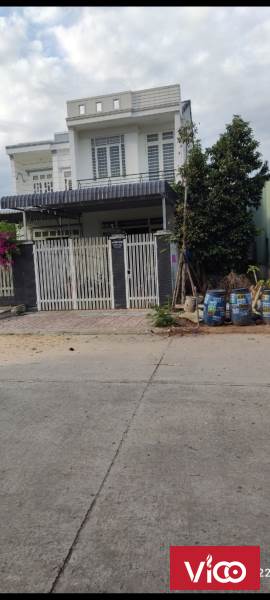 Chính chủ bán nhà 2 tầng 3 PN DT 150m2 Khu đô thị Mỹ Phước 3