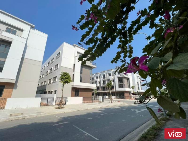 Nhà phố 75m2 4 tầng tại KĐT VSip Bắc Ninh đạt chuẩn Singapore chỉ 3,x tỷ