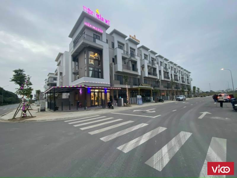 chính chủ bán căn nhà 4 tầng tại dự án centa vsip tôi bao thuế phí chuyển nhượng