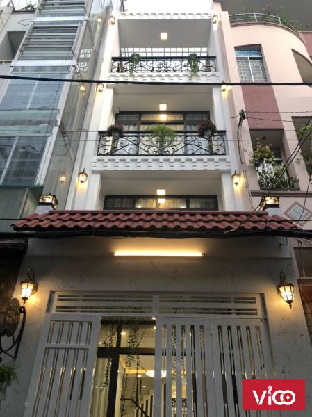 Vị trí đẹp cho nhà xinh rẻ 1 trệt 3 lầu Nguyễn Tri Phương Q10 TP.HCM 12.5 tỷ