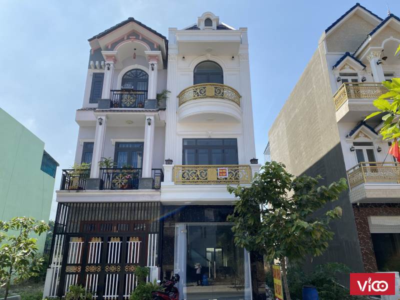 Cần Bán Gấp Nhà 2 Lầu 1 Trệt Bình Chuẩn Thuận An Bình Dương