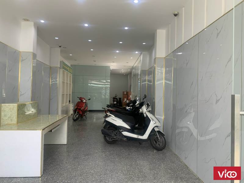 Cho thuê nhà mặt phố kinh doanh tại 44A Đinh Công Tráng, quận 1, giá 10tr