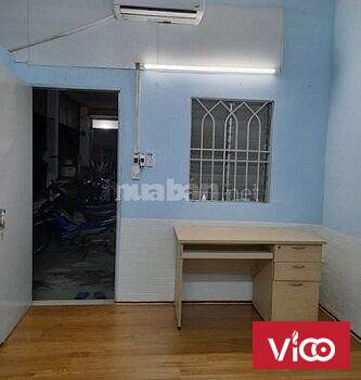 Chính chủ cho thuê Phòng trọ trung tâm CMT8, P15, Q10,gần chợ Hoà Hưng và Công viên Thỏ Trắng.