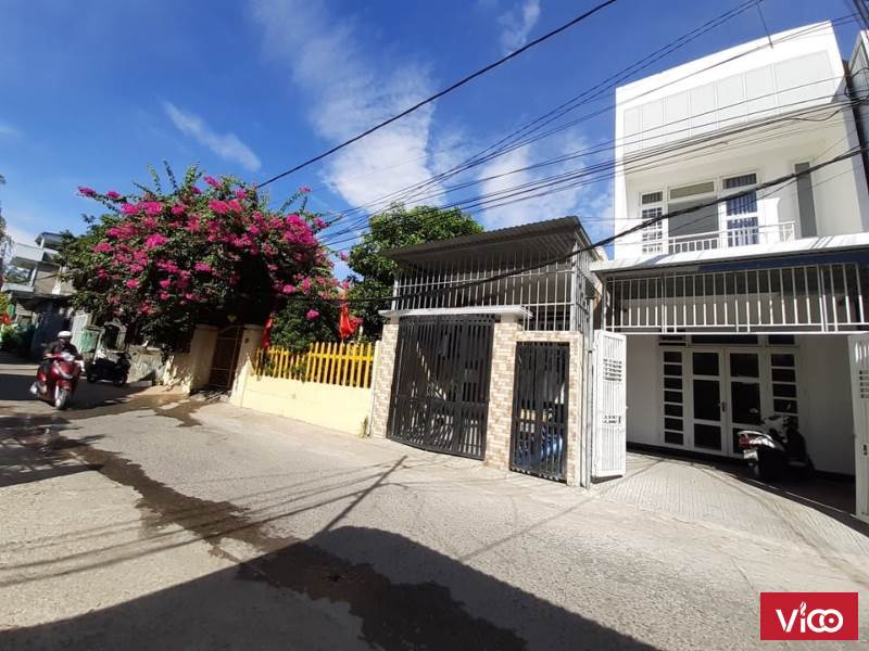 Bán nhà 2 tầng, trung tâm phường Phước Vĩnh, đường 13,5m giá chỉ 3 tỷ 4