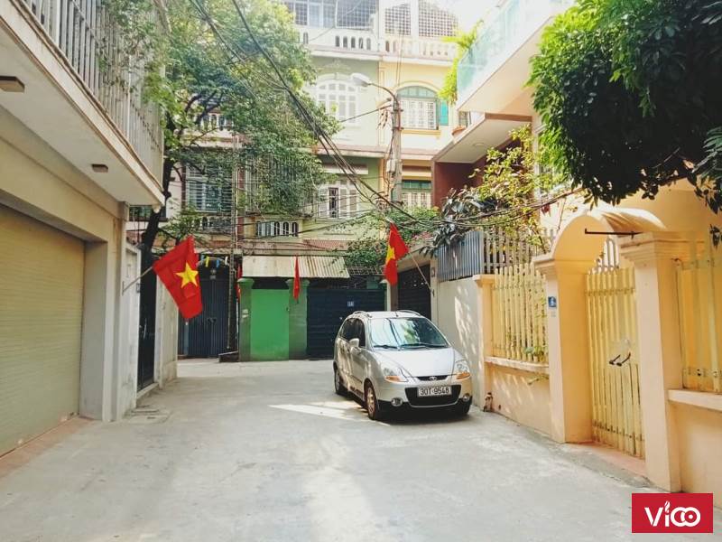 Bán Biệt thự Tây Hồ, sát Hồ Tây, khu Vip, ôtô đõ, Dt 95m2, 4T, Mt 6m, giá 20 tỷ.