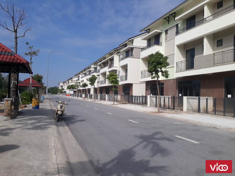 bán shop huose 3 tầng view sông Tào Khê mát mẻ hàng hiếm giá tốt nhất khu vực Từ Sơn