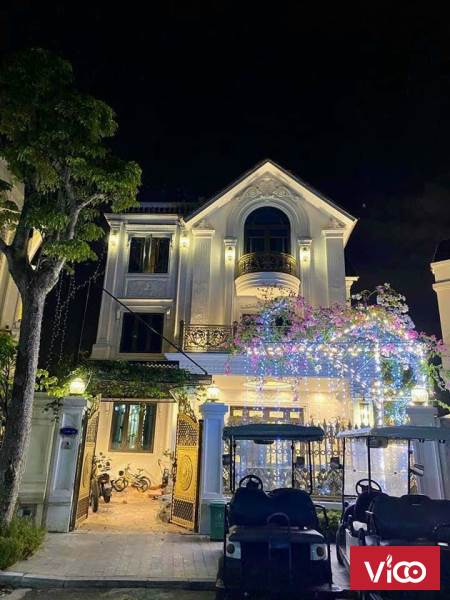 bán gấp biệt thư vinhome riverside 230m2 4 tầng giá 56,5 tỷ