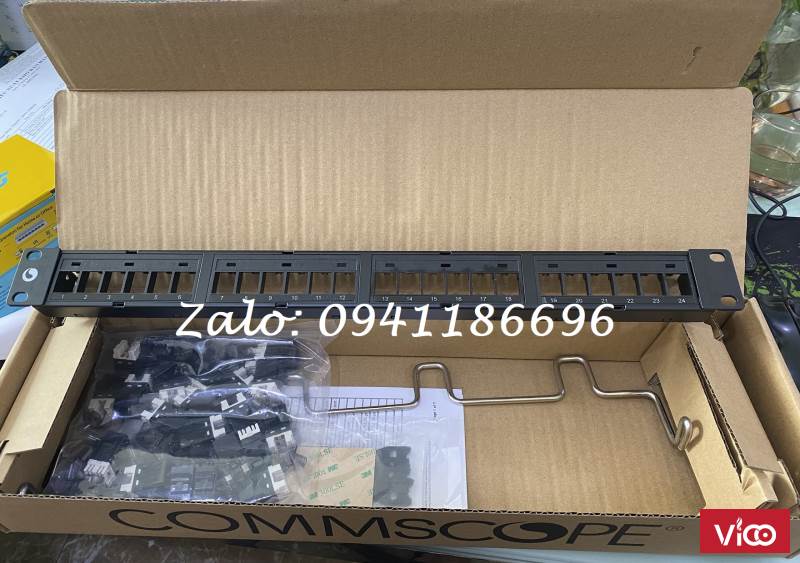 Thanh đấu nối patch panel 24 cổng cat6 UTP,1U mã 760237040 913750552 commscope