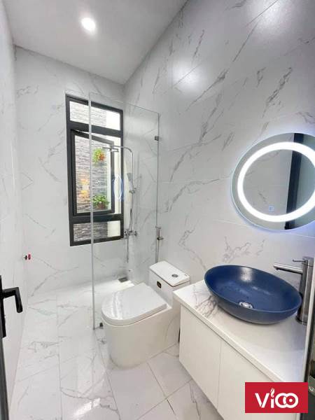 Bán biệt thự đường Nguyễn Văn Lộc, làng Việt kiều Châu Âu 150m2, 2 mặt đường, 3 mặt thoáng. Kinh