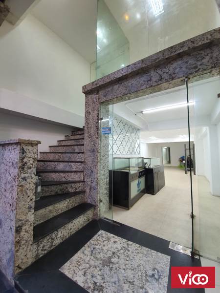 Chính chủ cho thuê cửa hàng mặt phố hàng Khoai, Hoàn Kiếm DT280m2 Giá 70tr/th LH 0909495678