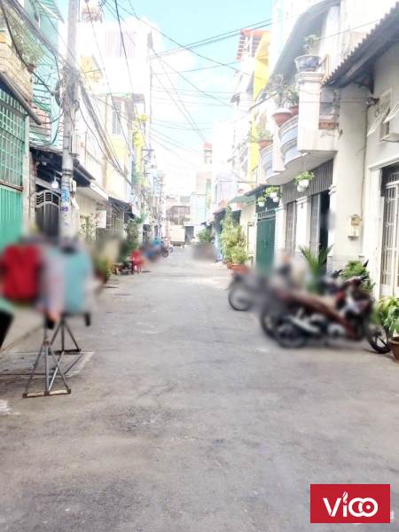 Cho thuê nhà 2 lầu 4PN, 5WC hẻm xe hơi 8m đường Âu Dương Lân P.2 Quận 8