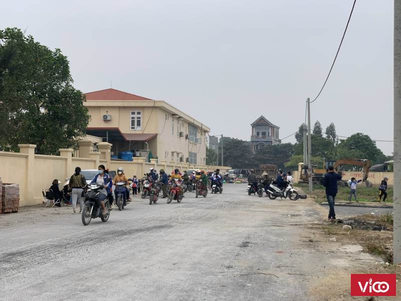 Chính chủ bán 4 lô chí hòa, hưng hà mặt đường 13m, nếu lấy mặt ngoài kinh doanh được