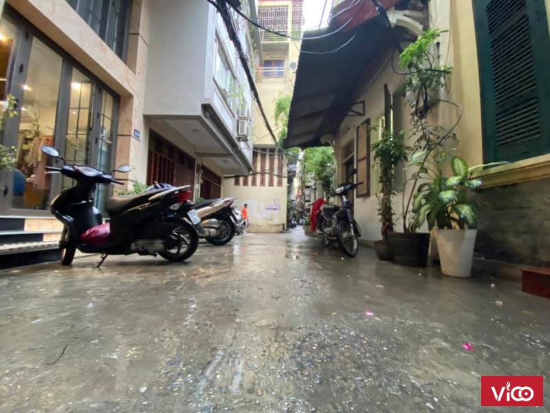 BÁN BIỆT THỰ NGỌC THỤY, LONG BIÊN. DT 120m2, MT 6m. GIÁ CHÀO 11.8 TỶ. Ô TÔ VÀO NHÀ GẦN PHỐ KINH