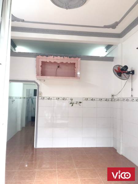 Tầng trệt chung cư Hưng Phú sổ hồng 35m2 có gác giá 8triệu