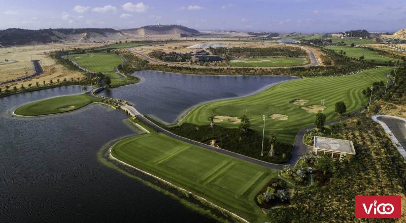 Cần sang nhượng nền đất view golf hướng hiển, gần hồ cảnh quan,giá rẻ