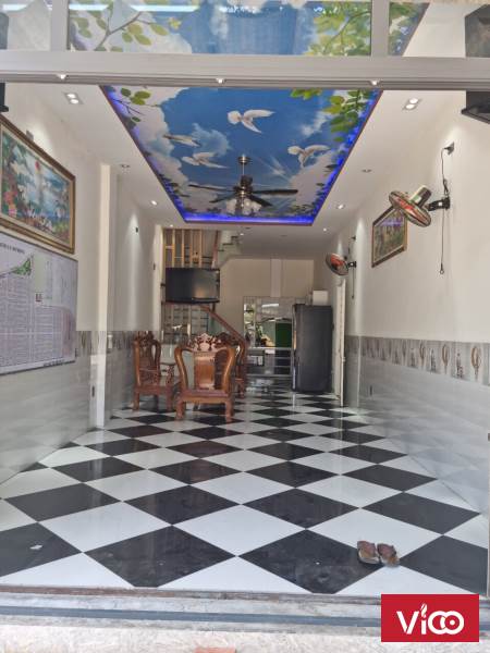 Bán nhà 3 tầng 10m5 sau bến xe