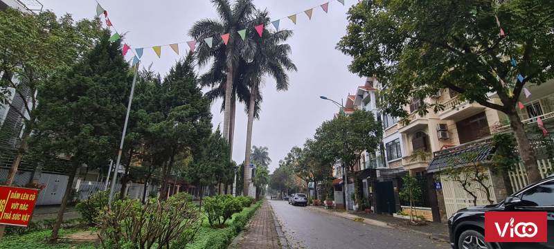 Bán gấp biệt thự XaLa Hà Đông 160m2x4 tầng mặt tiền 10m 19 tỷ