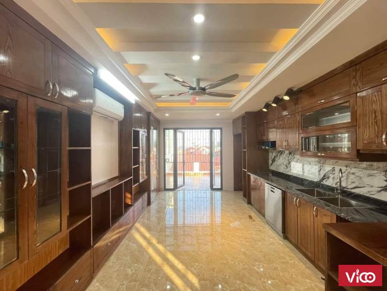 Bán gấp liền kề khu Nam La Khê 75m2 5 tầng giá 7,8 ty t