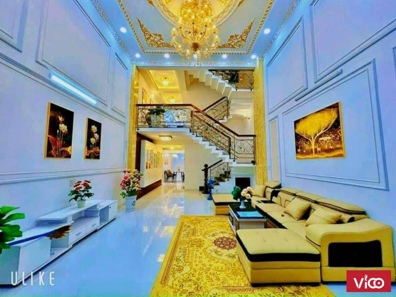 Cần bán nhà mặt tiền ở thành phố Dĩ An tỉnh Bình Dương, Royal Town