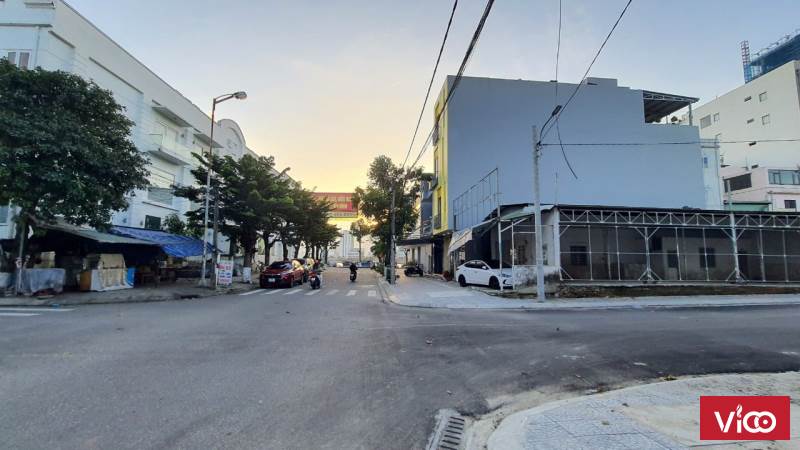 BÁN GẤP nhà gần cầu Sông Hàn, mới xây đẹp giá rẻ vô địch