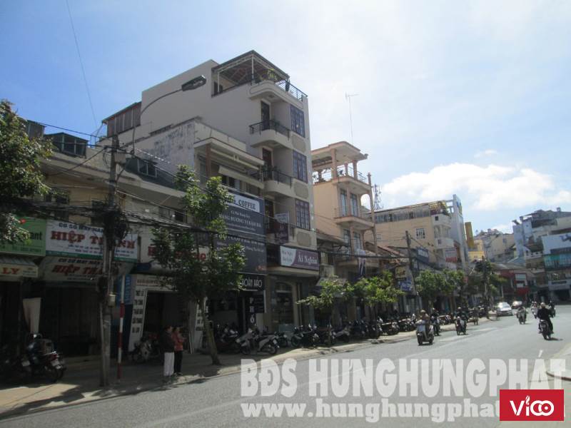 Khách sạn đường Nguyễn Lương Bằng .phường2 . TP Đà lạt