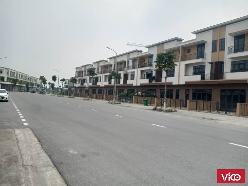 Bán nhà phố giá rẻ Sh3 đường trước nhà 26m vị trí đẹp áp căn góc