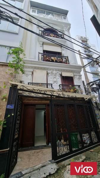 KHAI TRƯƠNG CĂN HỘ MỚI XÂY, CÓ BAN CÔNG NGAY QUẬN 1