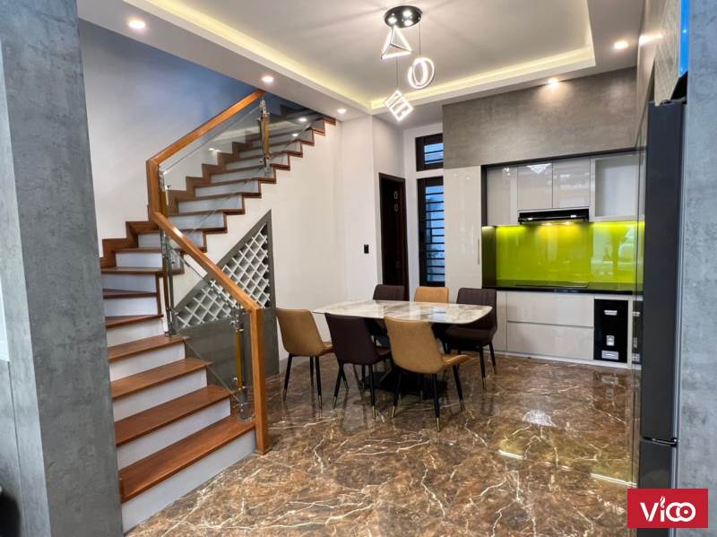 Bán nhà kiệt Lê Duẩn, Đà Nẵng, 140m2, khu TTTP, Nhà đẹp, đầu tư.