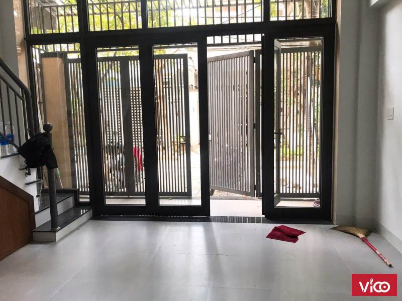 Bán nhà mặt tiền đường Núi Thành Hải Châu Đà Nẵng giá 10.5tỷ.