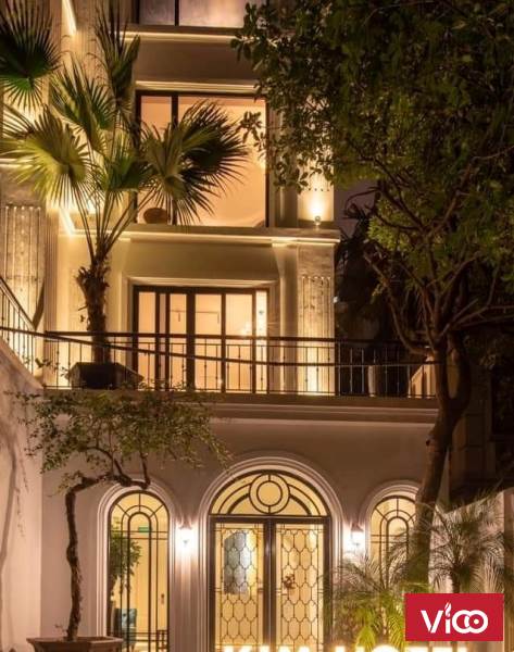 BÁN SIÊU BIỆT THỰ CẦU GIẤY. nhà 5 tầng có hầm, 153m2 mt 10m 52 tỷ